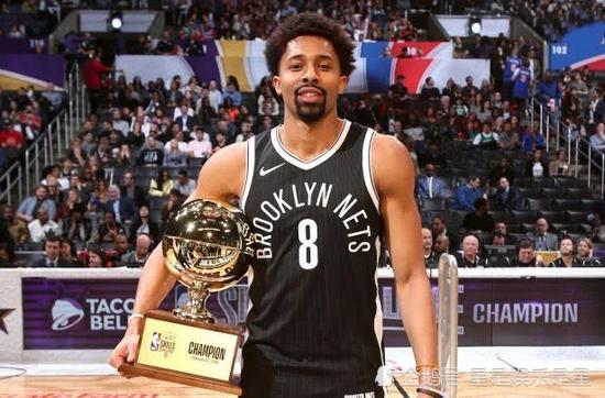  独行侠签下丁威迪补强，东欧组合冲击西决  